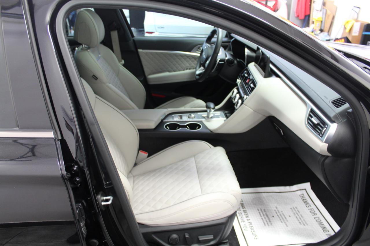 Genesis G70 3.3T RWD 2023