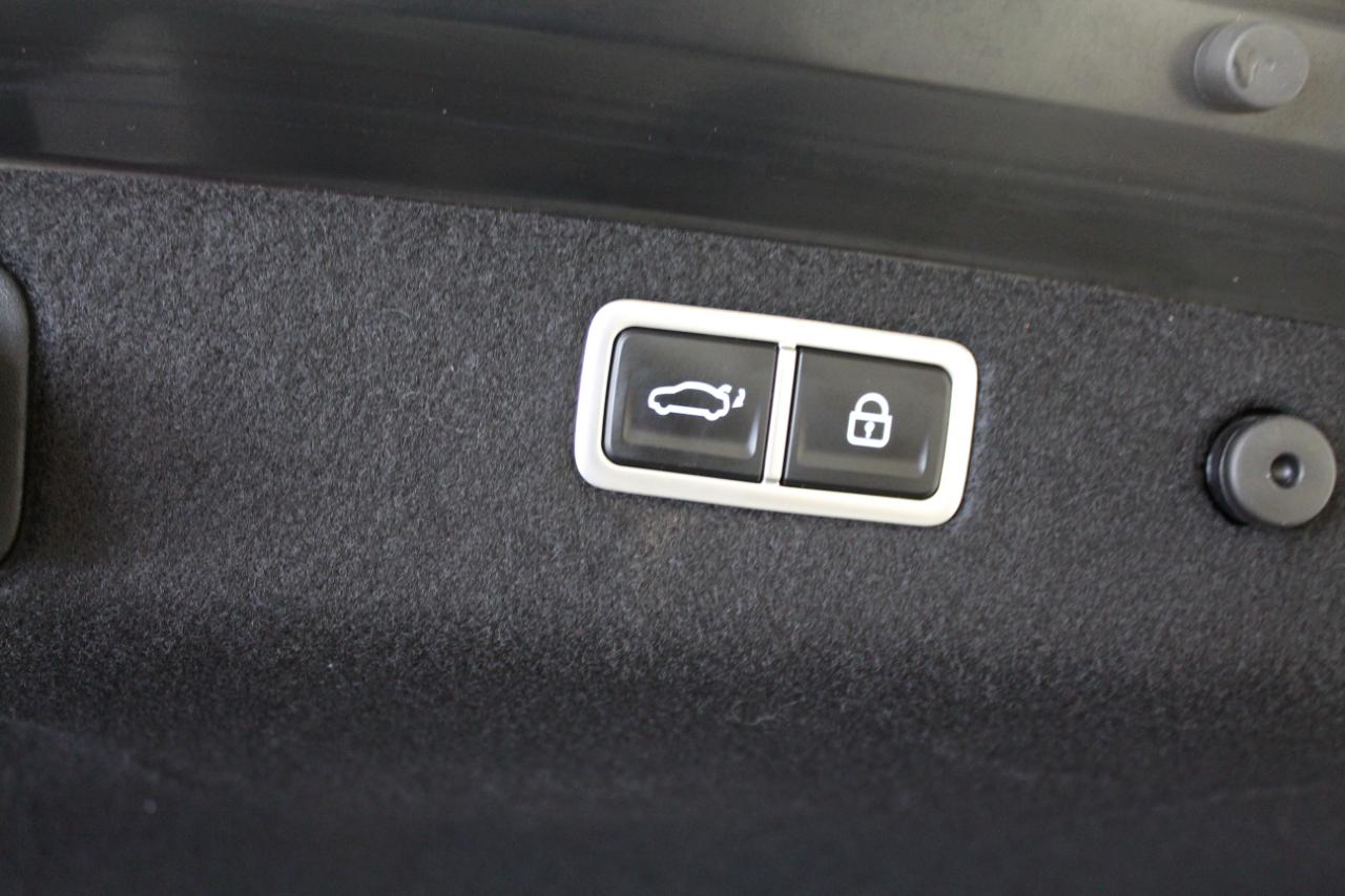 Genesis G70 3.3T RWD 2023
