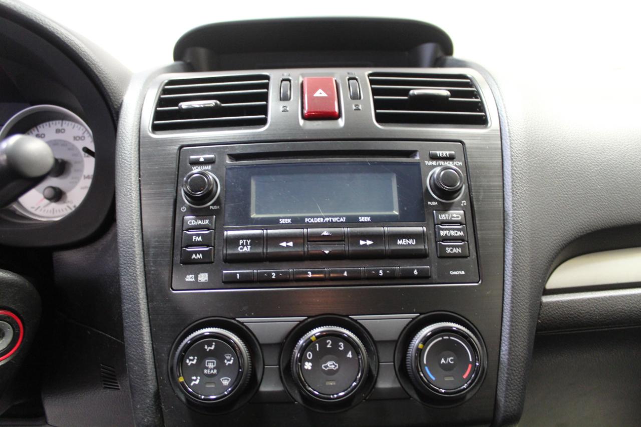 Subaru Impreza Sedan 4dr Auto 2.0i Premium 2013