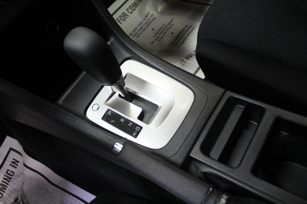 Subaru Impreza Sedan 4dr Auto 2.0i Premium 2013
