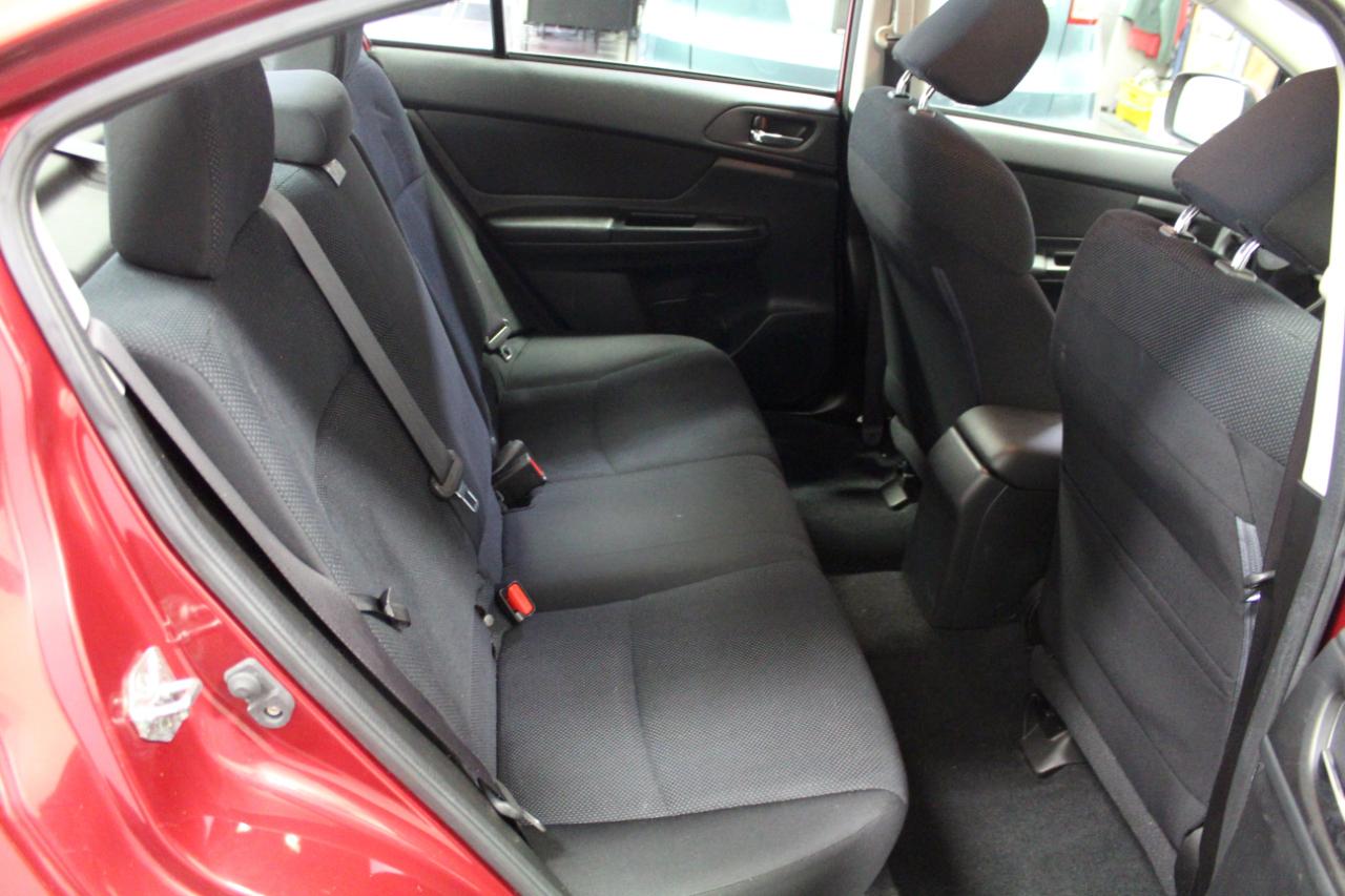 Subaru Impreza Sedan 4dr Auto 2.0i Premium 2013