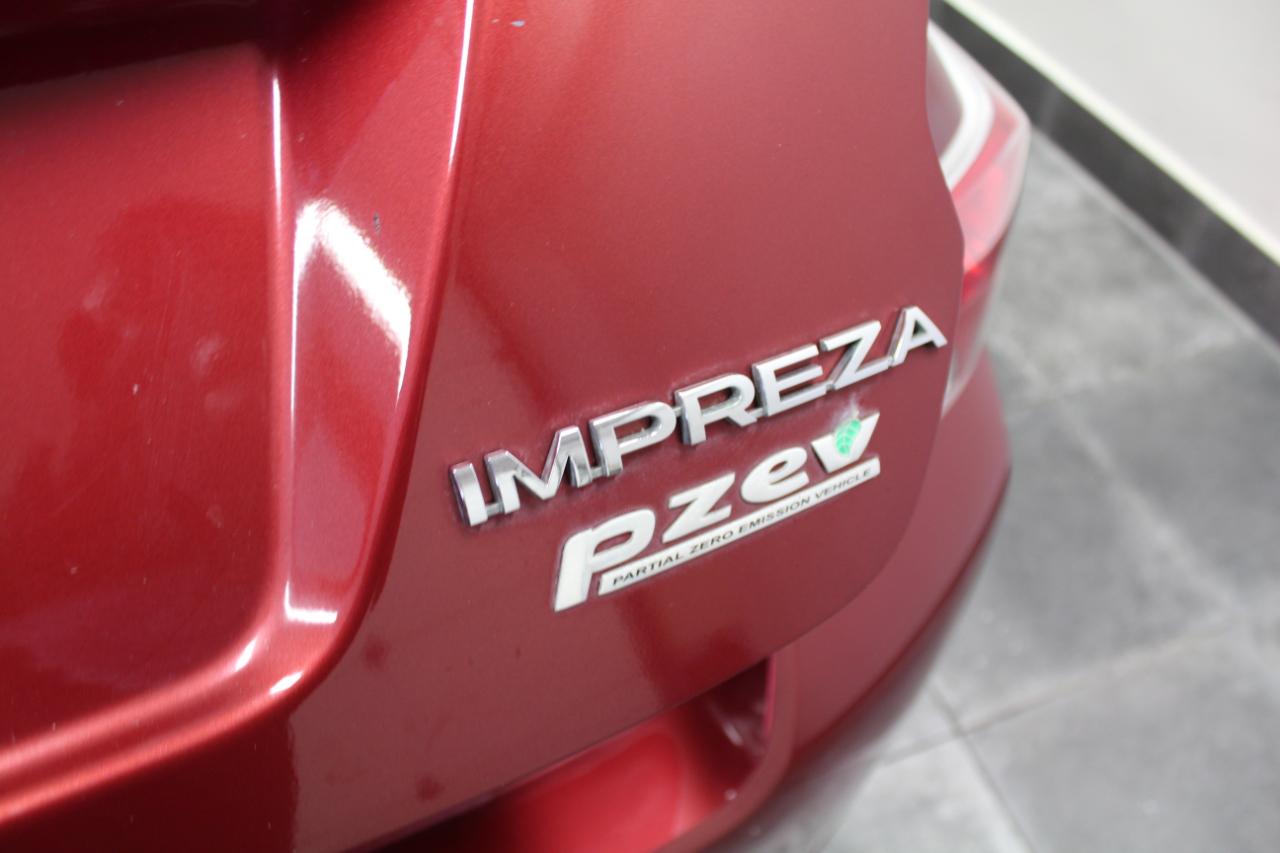 Subaru Impreza Sedan 4dr Auto 2.0i Premium 2013