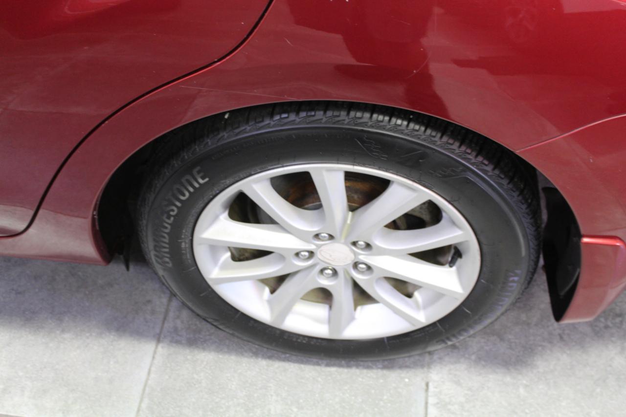 Subaru Impreza Sedan 4dr Auto 2.0i Premium 2013