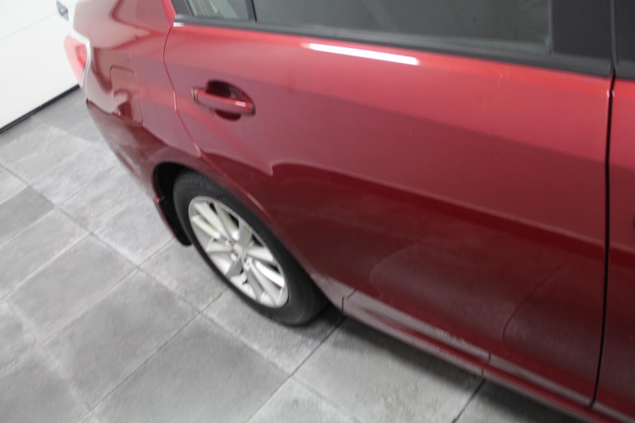 Subaru Impreza Sedan 4dr Auto 2.0i Premium 2013