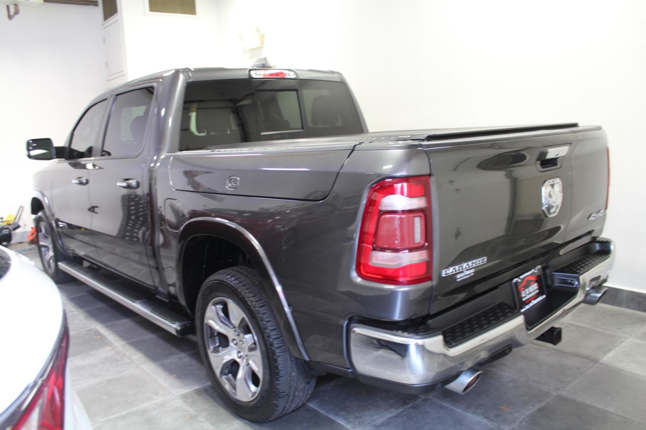 RAM 1500 Laramie 4x4 Crew Cab 5'7" Box 2020