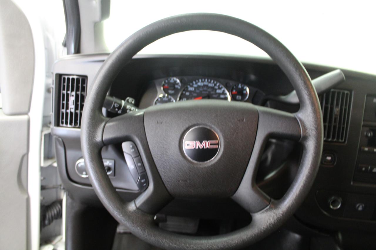 GMC Savana Cargo Van RWD 2500 135" 2020