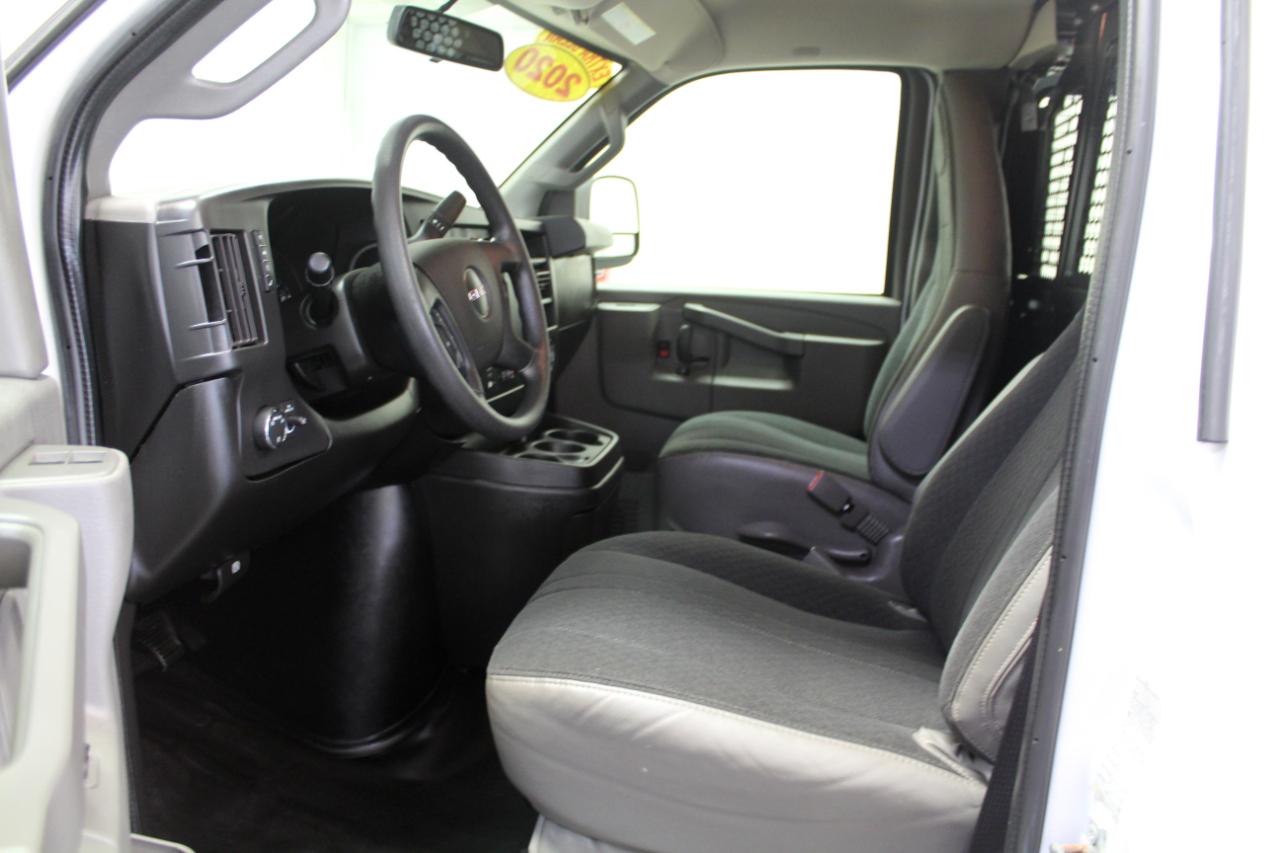GMC Savana Cargo Van RWD 2500 135" 2020