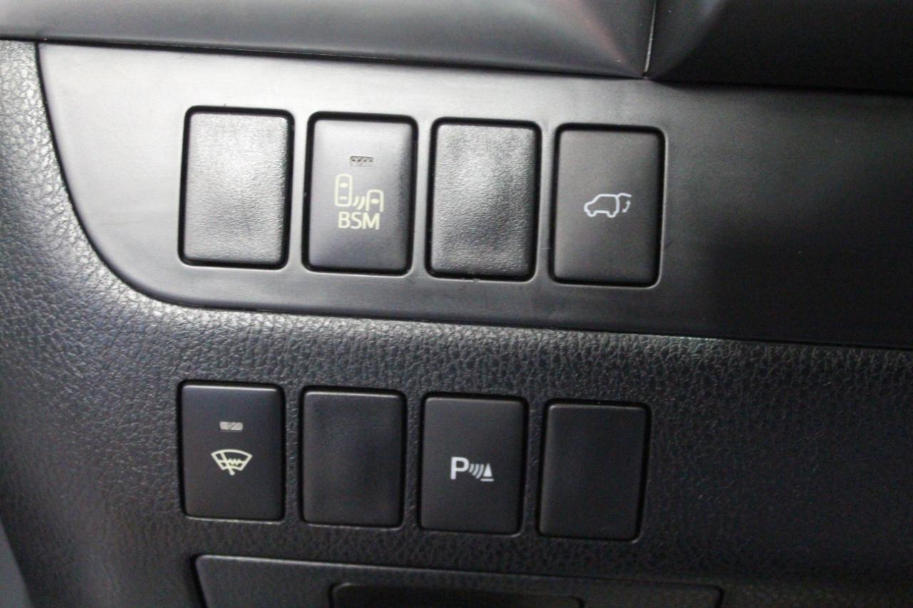 Toyota Highlander AWD 4dr V6 Limited (Natl) 2015