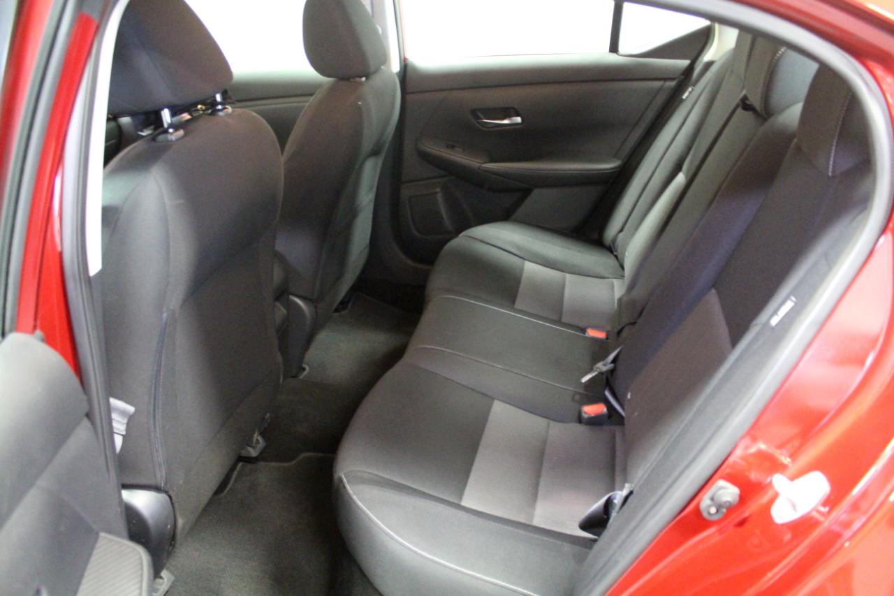 Nissan Sentra SV CVT 2020