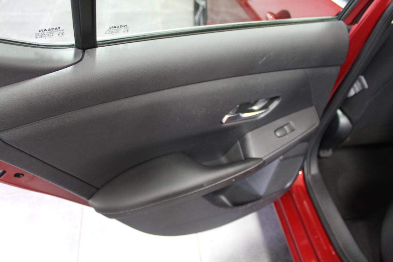 Nissan Sentra SV CVT 2020
