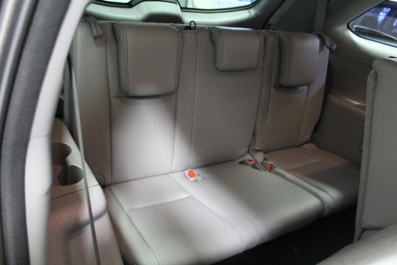Toyota Highlander XLE V6 AWD (Natl) 2017