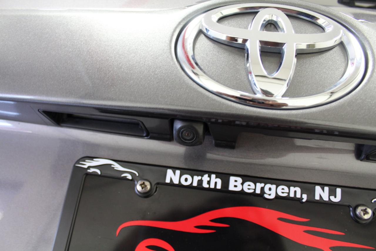 Toyota Highlander XLE V6 AWD (Natl) 2017
