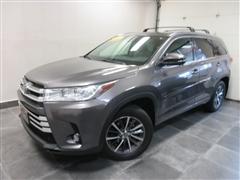 2017 Toyota Highlander 