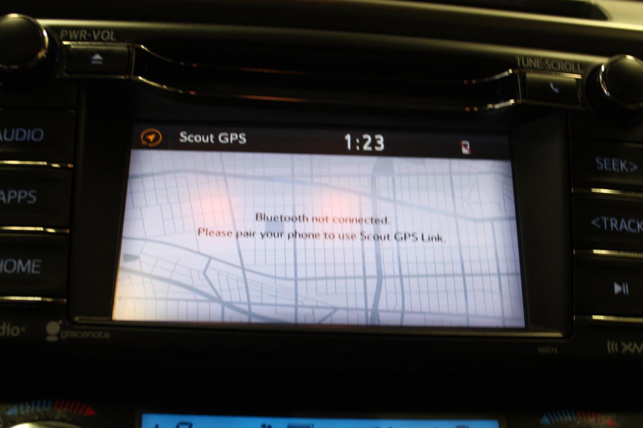 Toyota RAV4 Hybrid XLE AWD (Natl) 2017