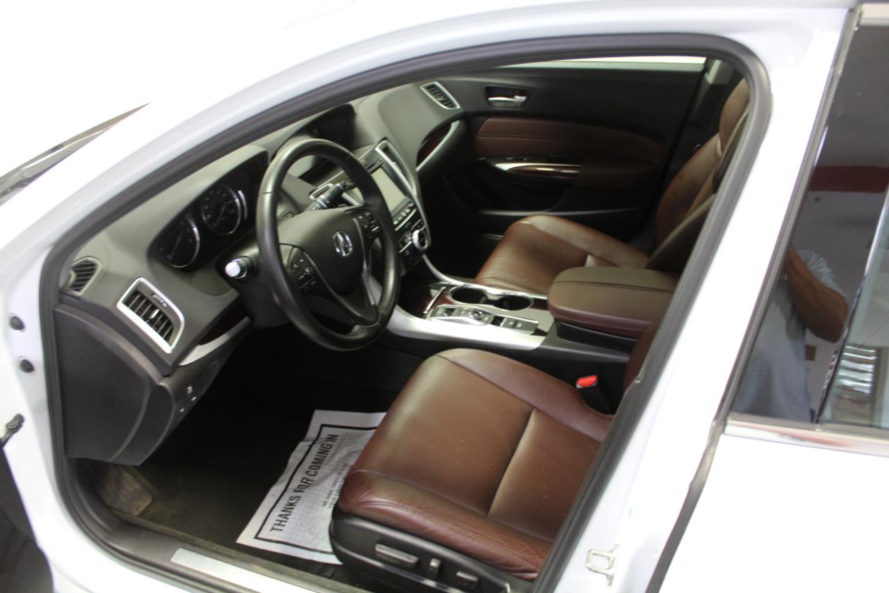 Acura TLX 4dr Sdn FWD V6 Tech 2016