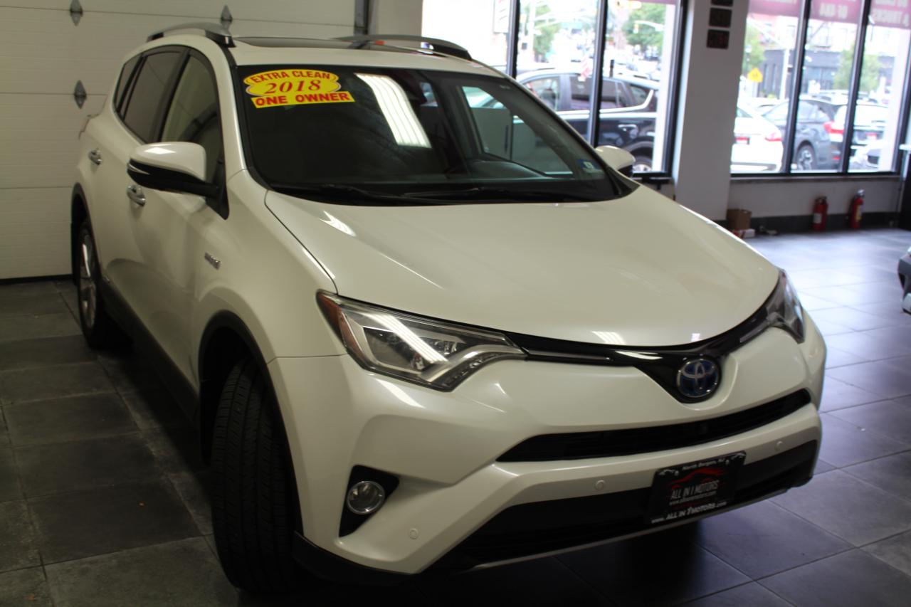 Toyota RAV4 Hybrid Limited AWD (Natl) 2018