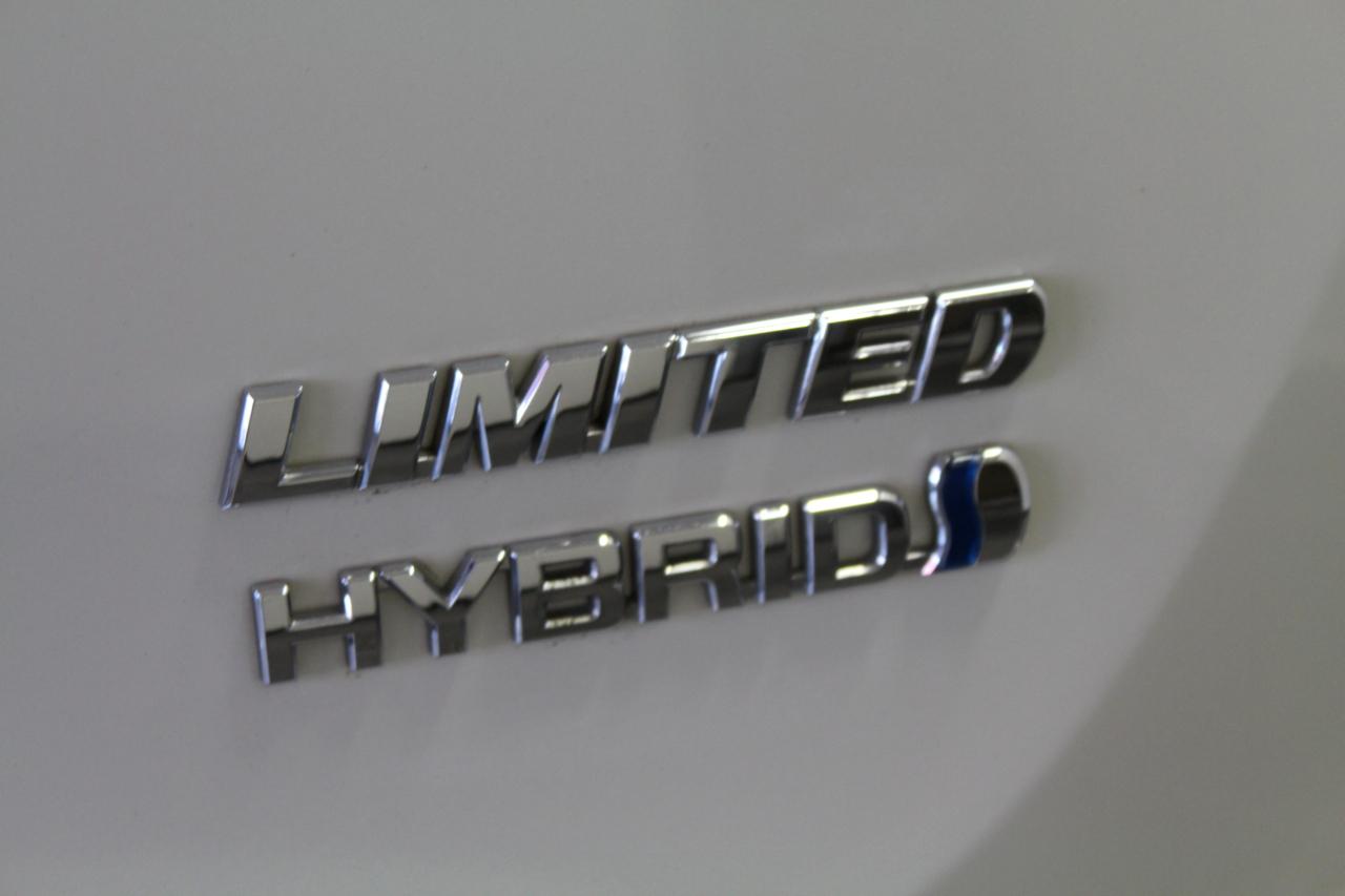 Toyota RAV4 Hybrid Limited AWD (Natl) 2018