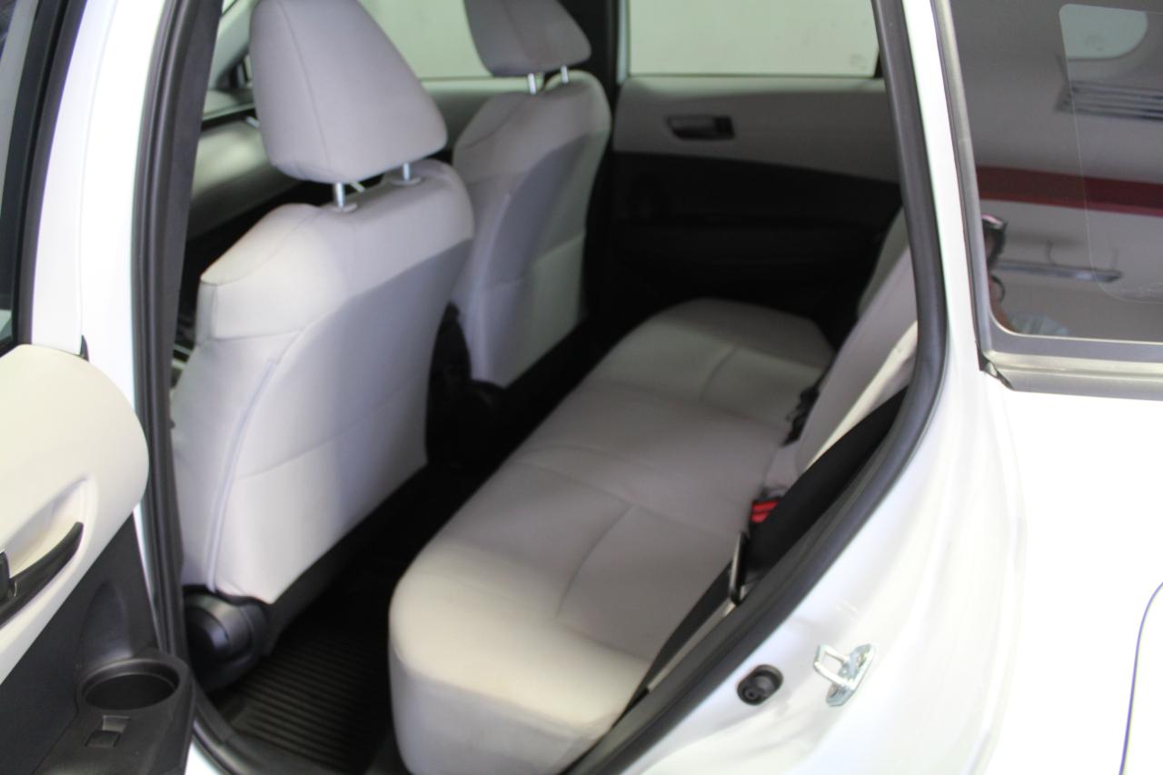 Toyota Corolla Cross L 2WD (Natl) 2025