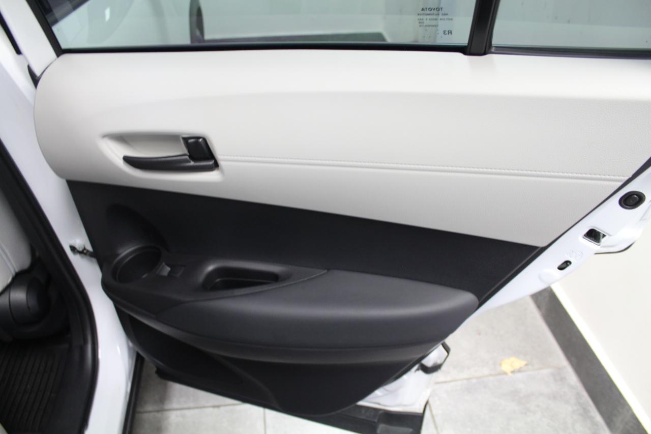 Toyota Corolla Cross L 2WD (Natl) 2025