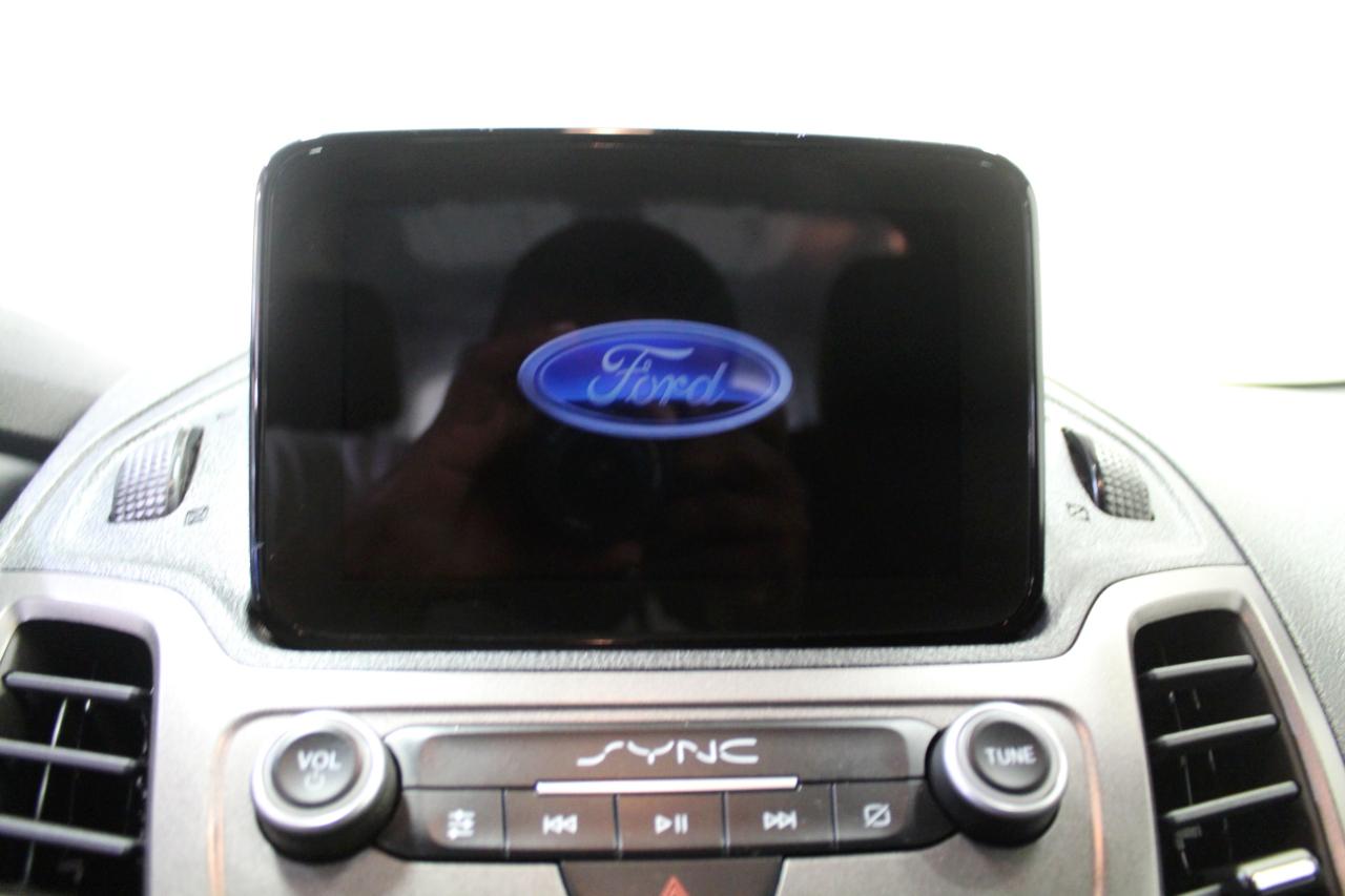 Ford Transit Connect Van XLT LWB w/Rear Symmetrical Doors 2021