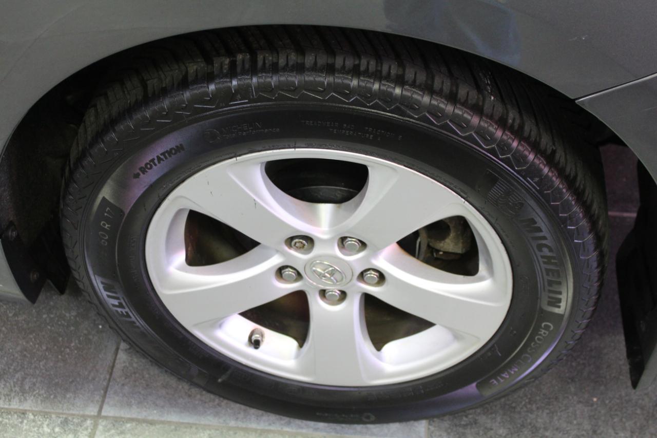 Toyota Sienna LE FWD 8-Passenger (Natl) 2017