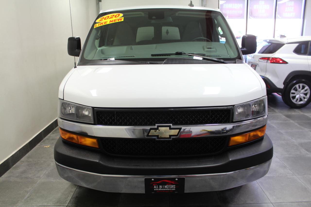 Chevrolet Express Passenger RWD 3500 155" LT 2020