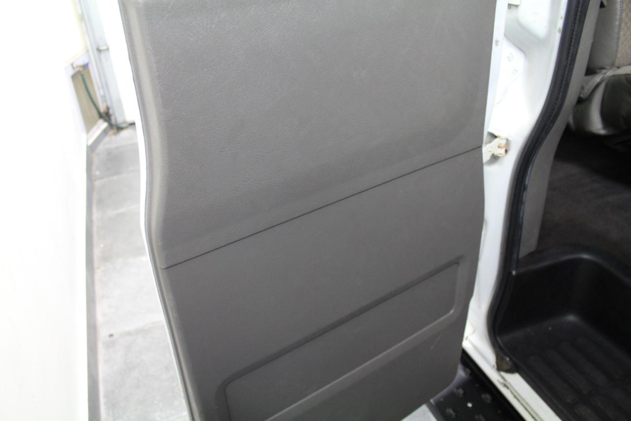 Chevrolet Express Passenger RWD 3500 155" LT 2020