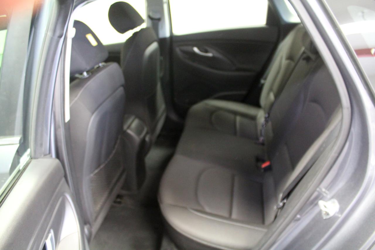 Hyundai Elantra GT Auto 2018