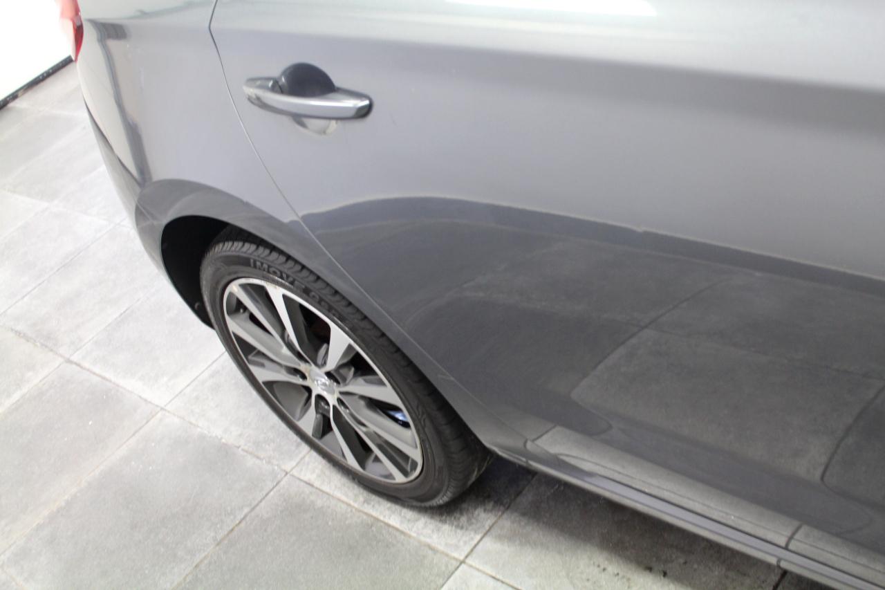 Hyundai Elantra GT Auto 2018