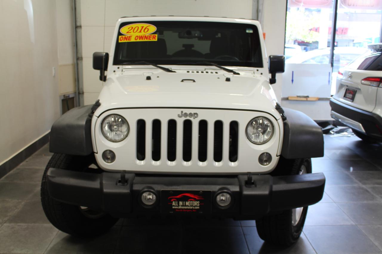Jeep Wrangler 4WD 2dr Sport 2016