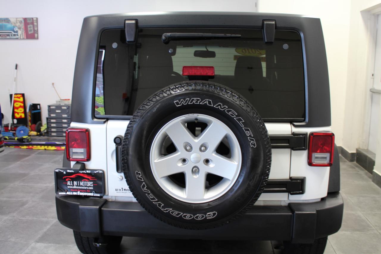 Jeep Wrangler 4WD 2dr Sport 2016