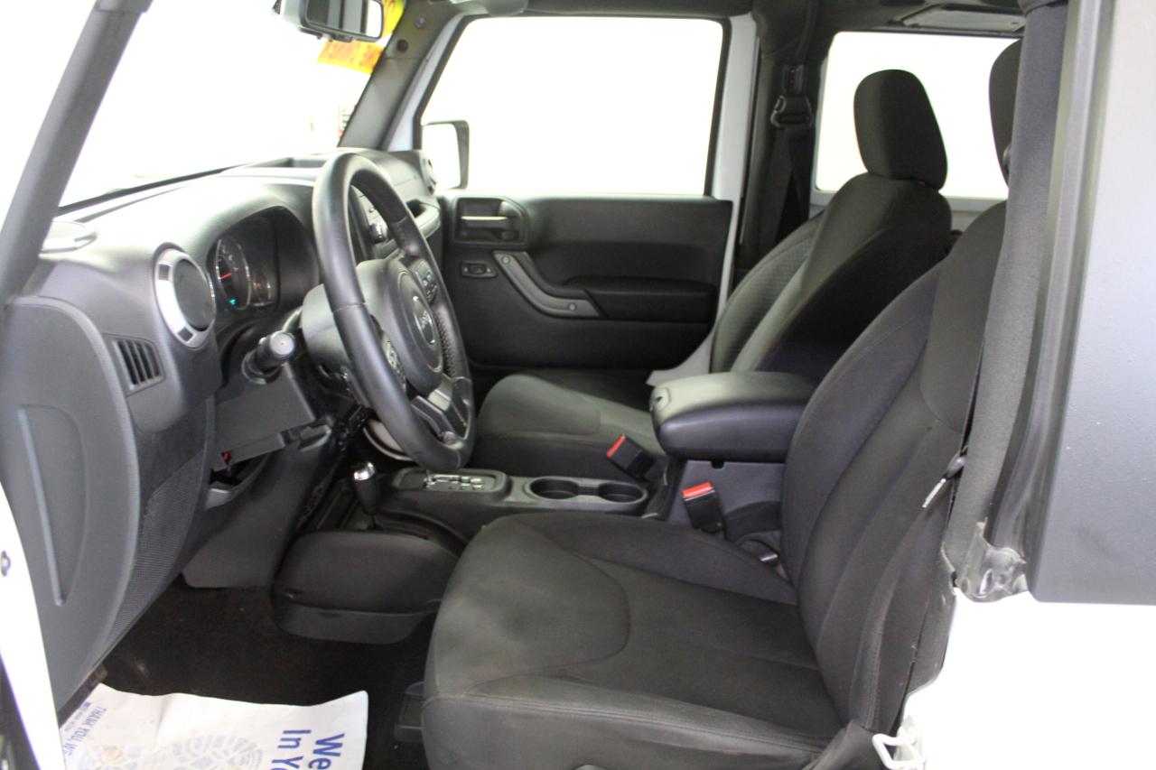 Jeep Wrangler 4WD 2dr Sport 2016