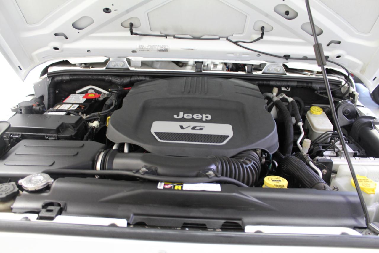 Jeep Wrangler 4WD 2dr Sport 2016