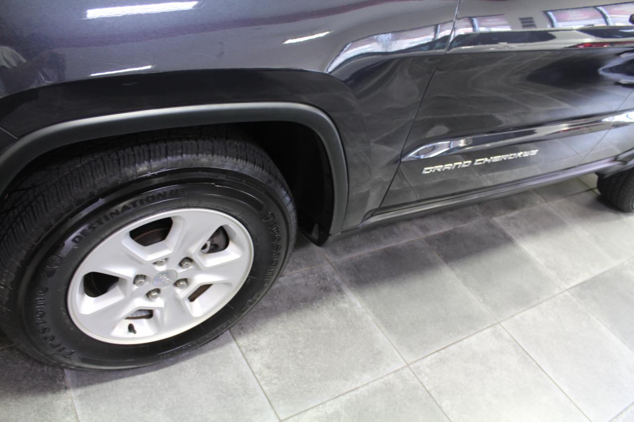 Jeep Grand Cherokee 4WD 4dr Laredo 2015
