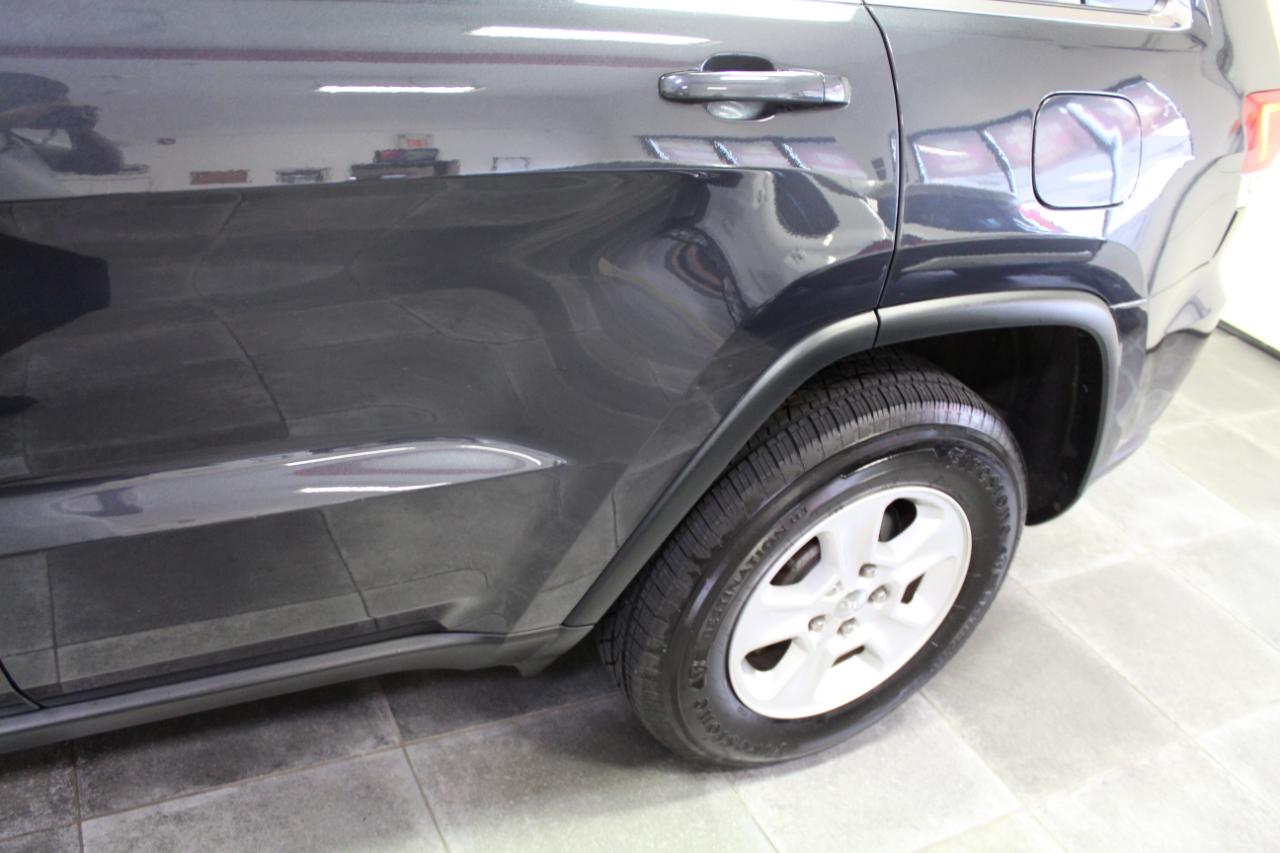 Jeep Grand Cherokee 4WD 4dr Laredo 2015
