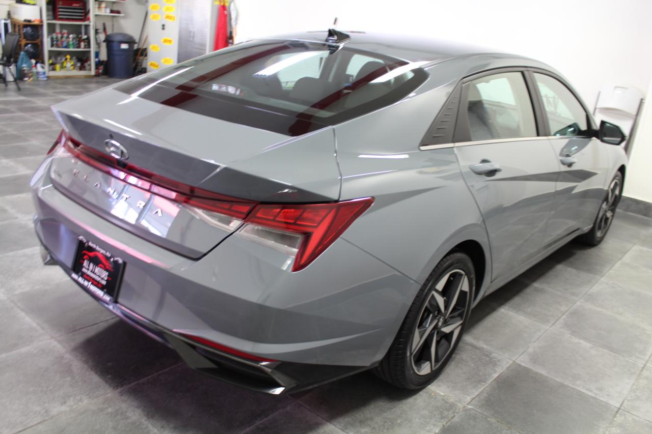 Hyundai Elantra SEL IVT 2021