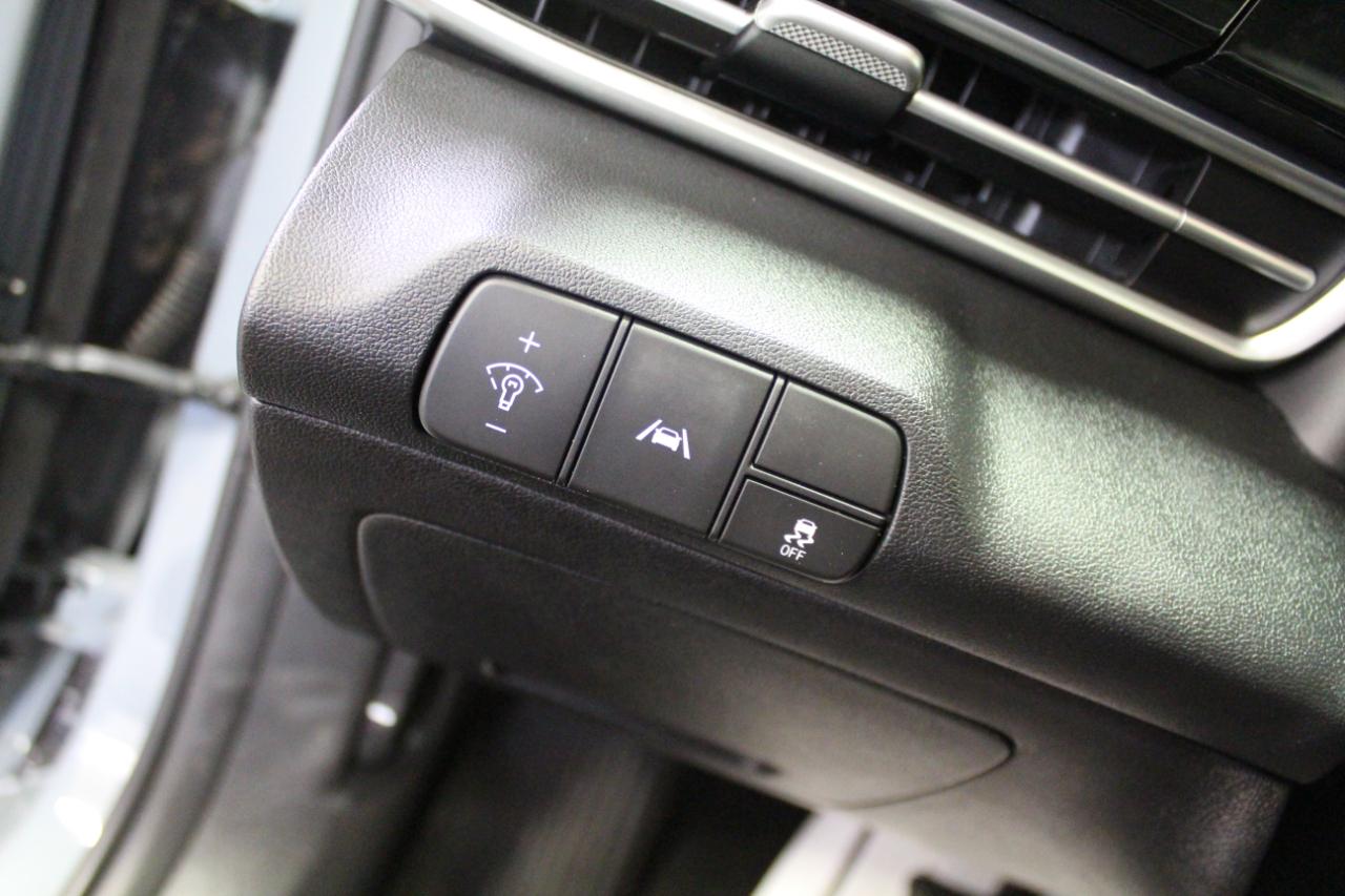 Hyundai Elantra SEL IVT 2021