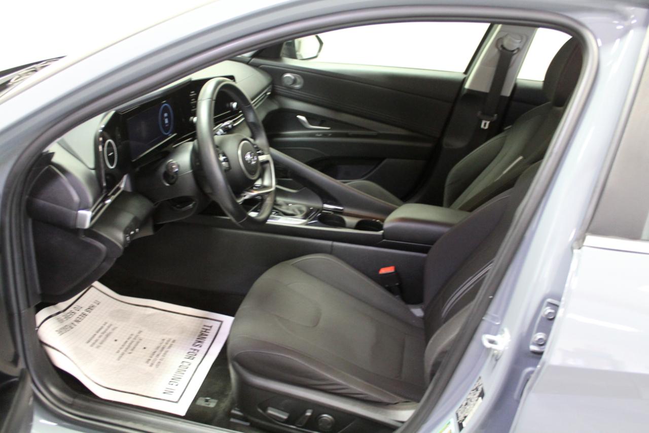 Hyundai Elantra SEL IVT 2021