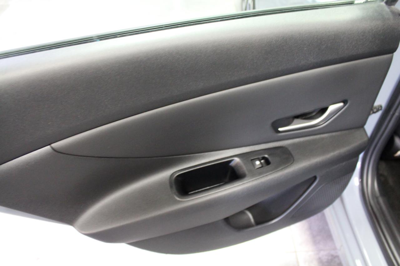Hyundai Elantra SEL IVT 2021