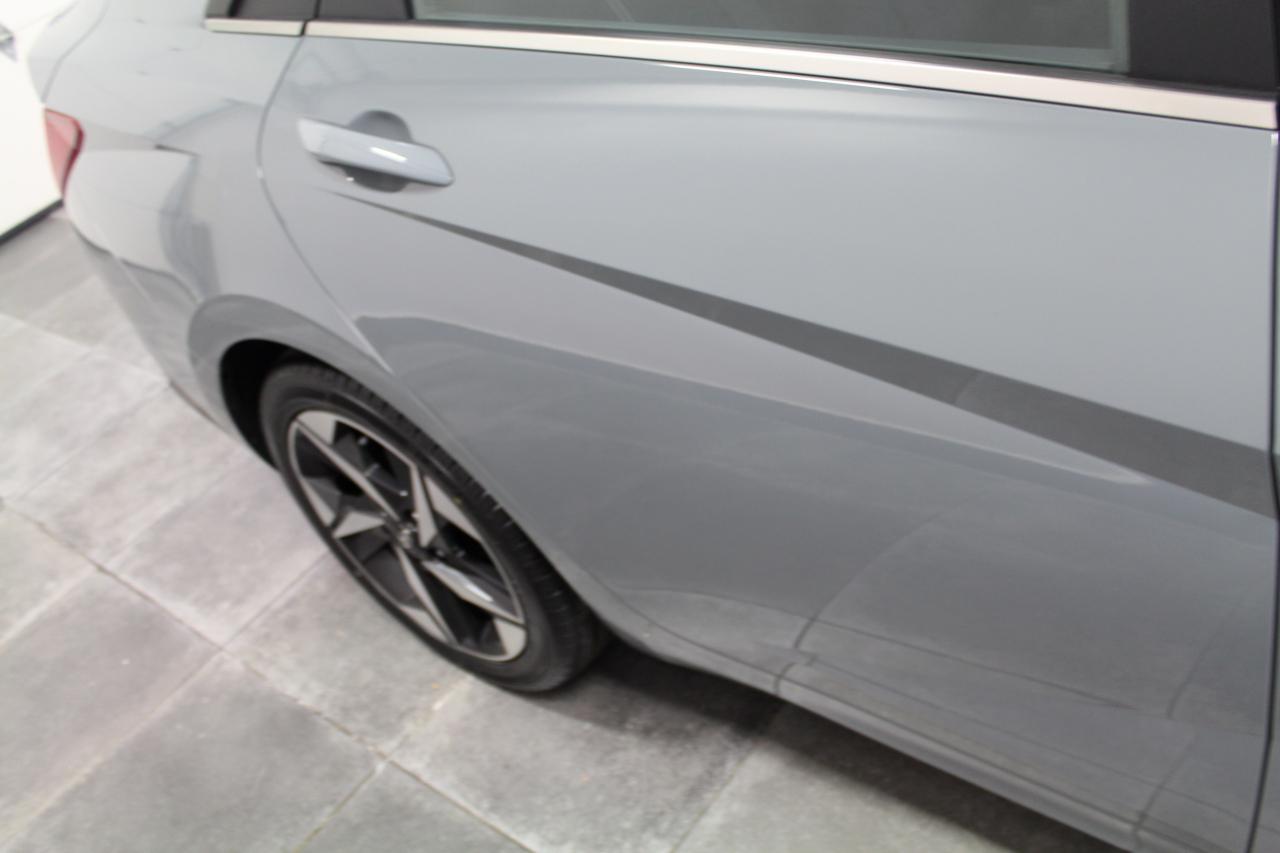 Hyundai Elantra SEL IVT 2021
