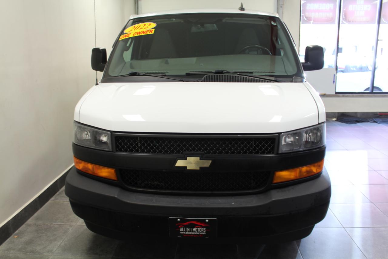 Chevrolet Express Cargo Van RWD 2500 135" 2022