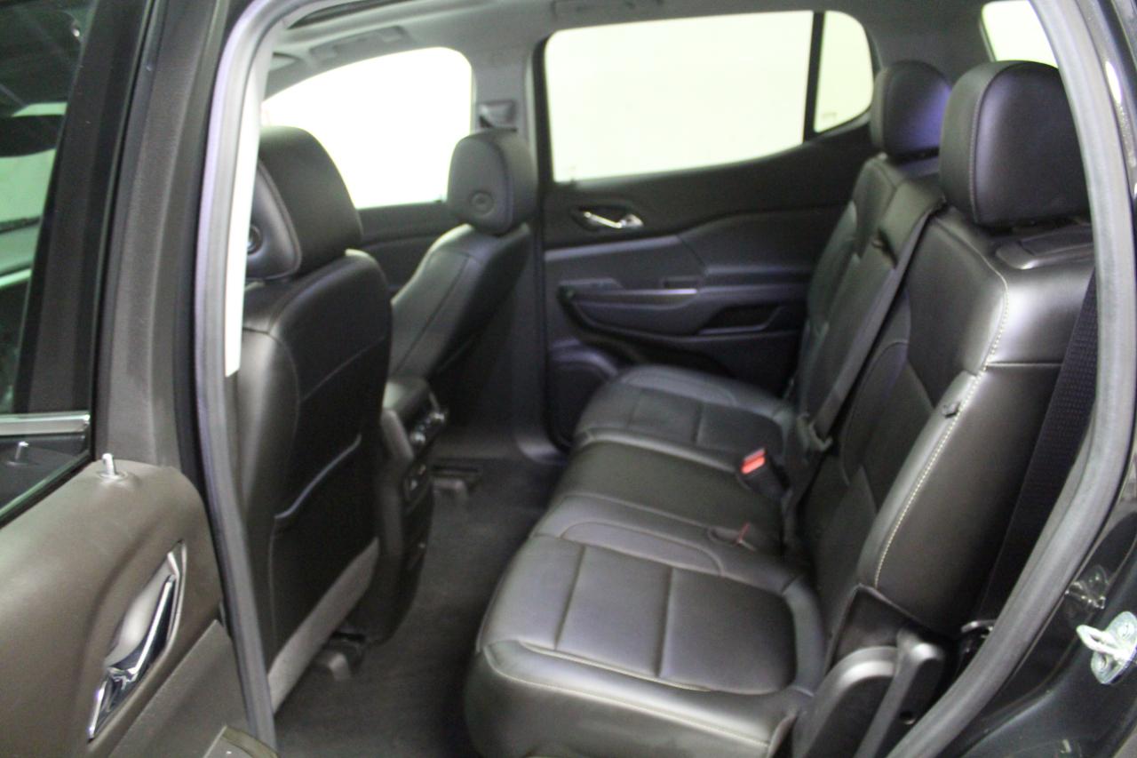 GMC Acadia AWD 4dr SLT 2020