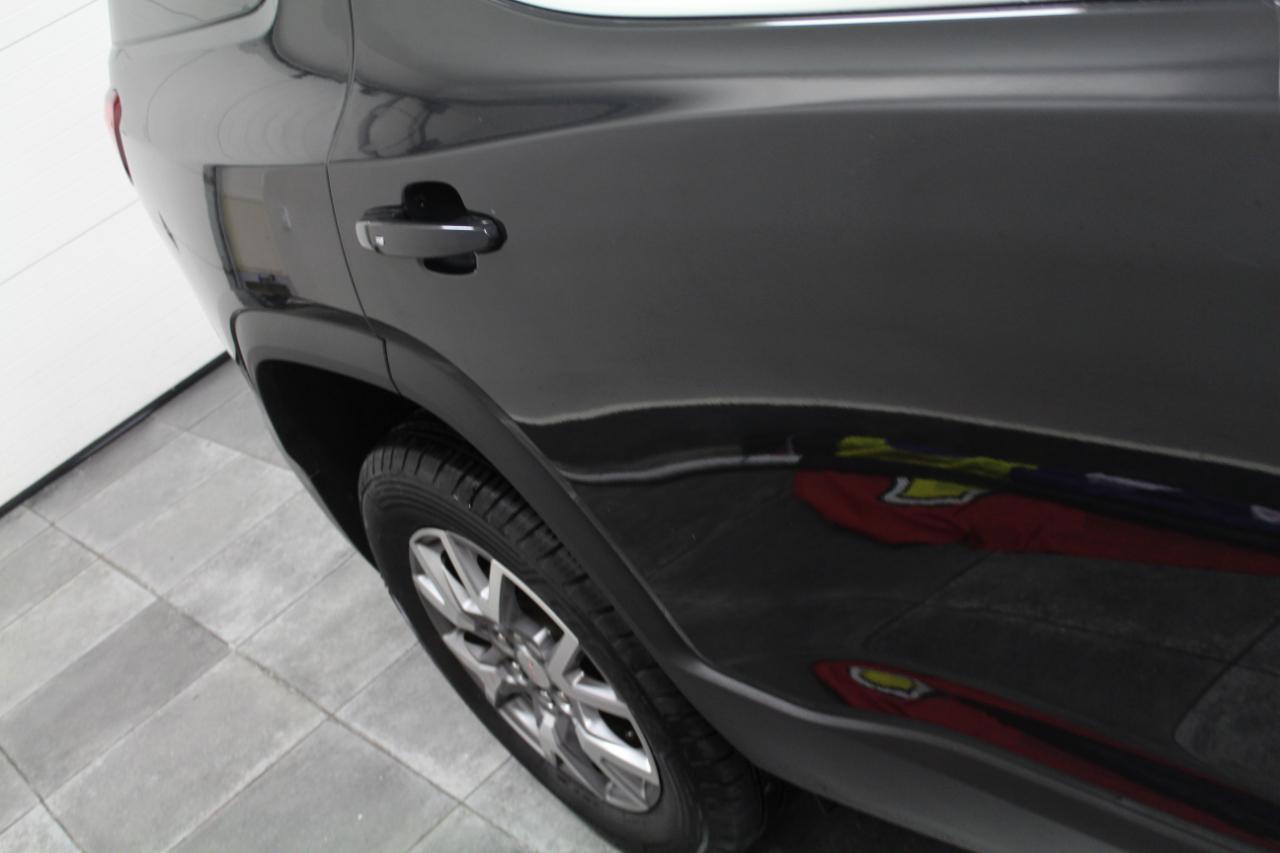 GMC Acadia AWD 4dr SLT 2020