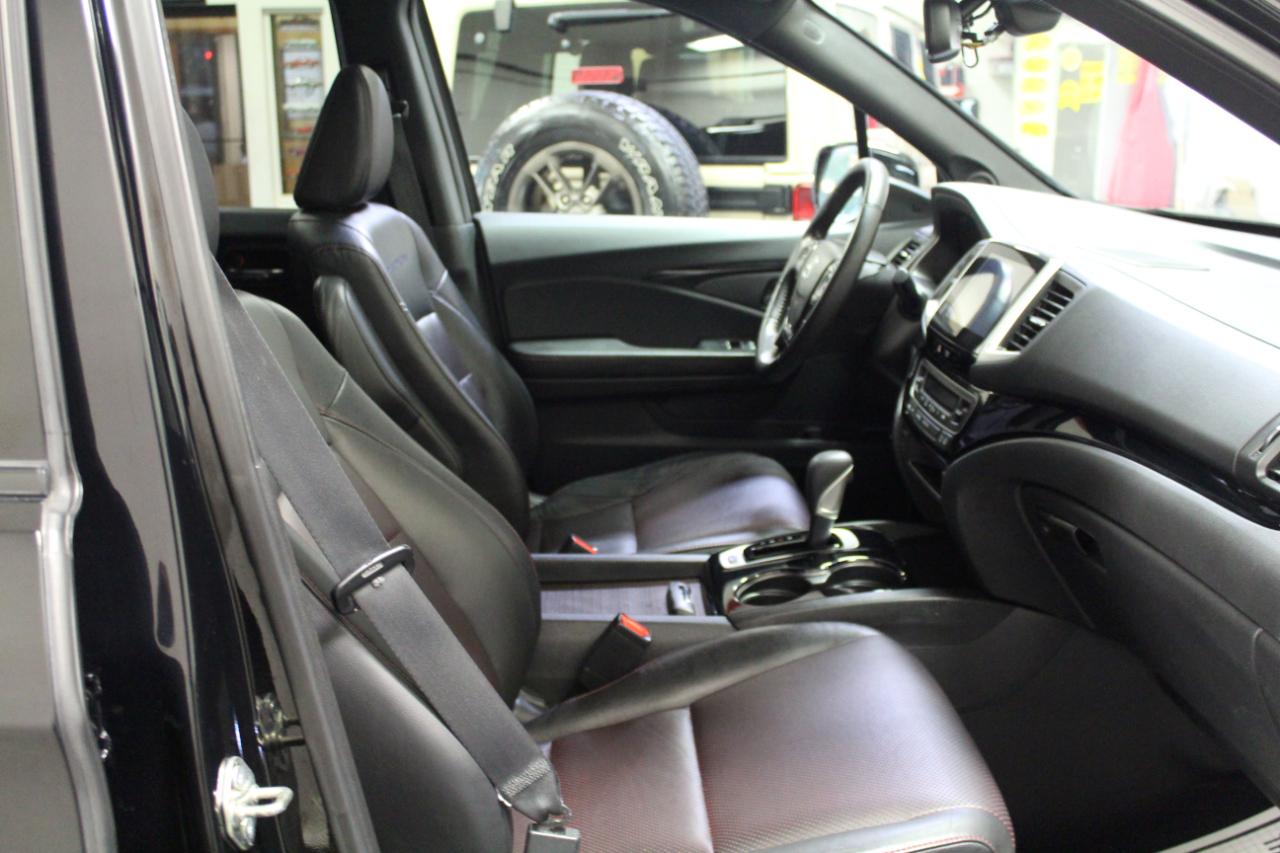 Honda Ridgeline Black Edition 4x4 Crew Cab 5.3' Bed 2017