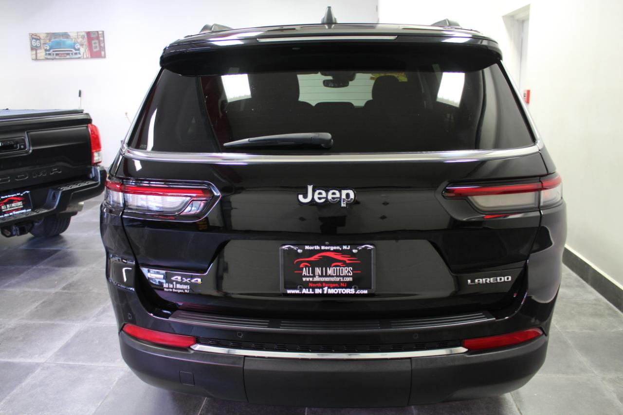 Jeep Grand Cherokee L Laredo 4x4 2022