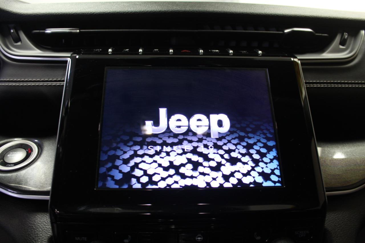 Jeep Grand Cherokee L Laredo 4x4 2022