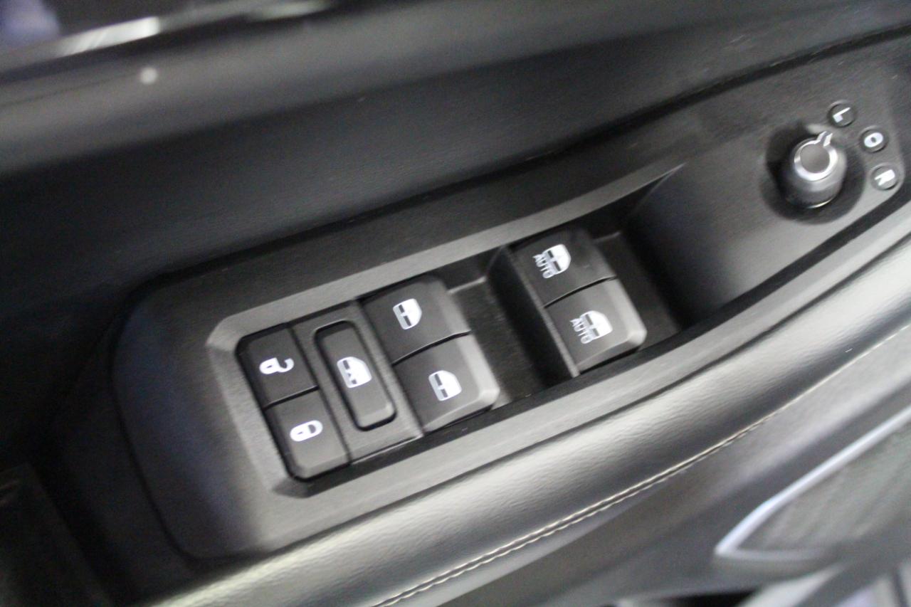 Jeep Grand Cherokee L Laredo 4x4 2022