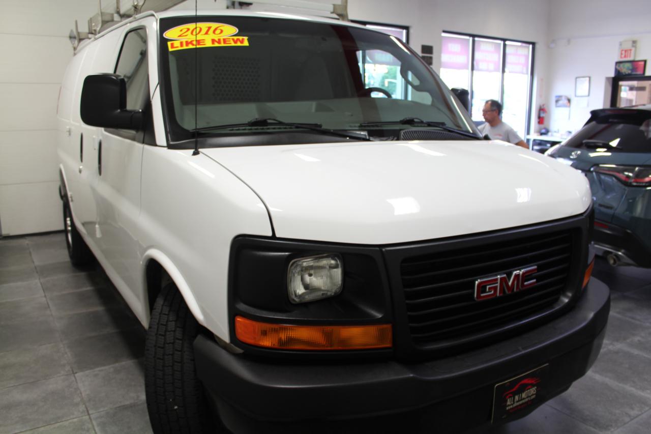 GMC Savana Cargo Van RWD 2500 135" 2016