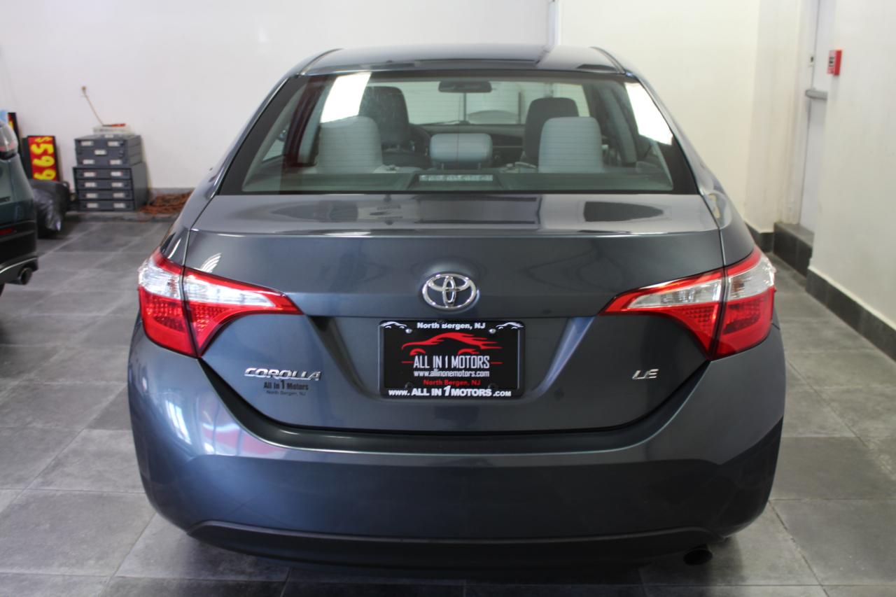 Toyota Corolla 4dr Sdn CVT LE (Natl) 2016