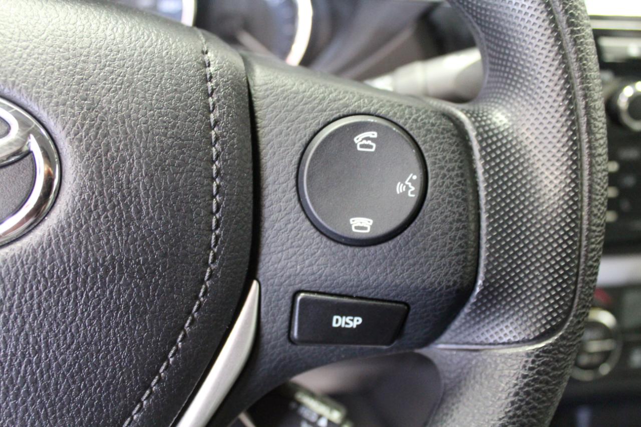 Toyota Corolla 4dr Sdn CVT LE (Natl) 2016